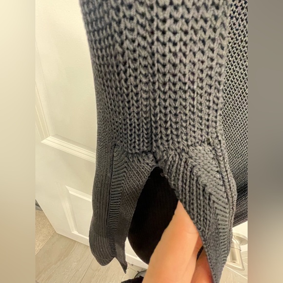 Aritzia palmier sweater in US size S black - Picture 11 of 14